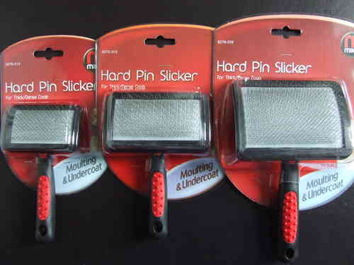 MIKKI - Hard Pin Slicker Brush